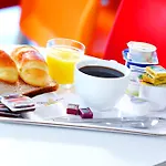 Hotel Fasthotel Reims Est -