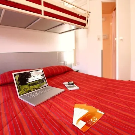 Classic Reims Est - 3* Taissy