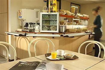 호텔 Fasthotel Reims Est -